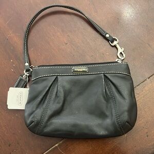 NWT Coach leather wristlet